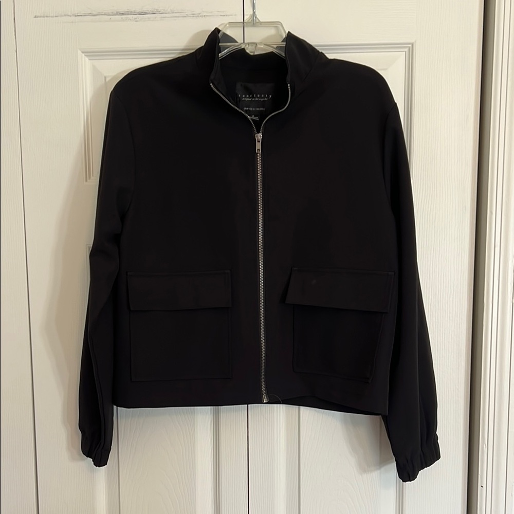 Sanctuary Women’s Size Small Black Zip-Up Jacket with front pockets F1.